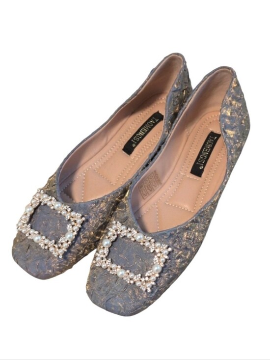 Shoes - Women's Square Toe ballet Flats sz 39 Pearl-Embellished Gray Satin Shine Jewel